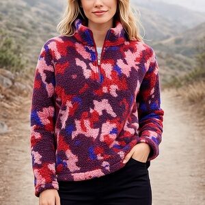 Eddie Bauer Women's size M We Wander Sherpa Fleece Quarter Zip Street wear